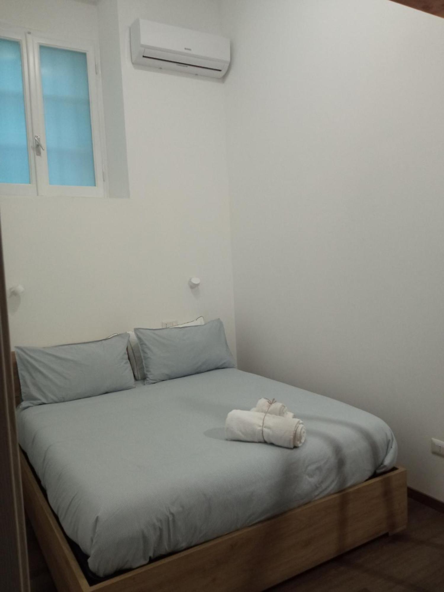 Voyager Apartment Каляри Екстериор снимка
